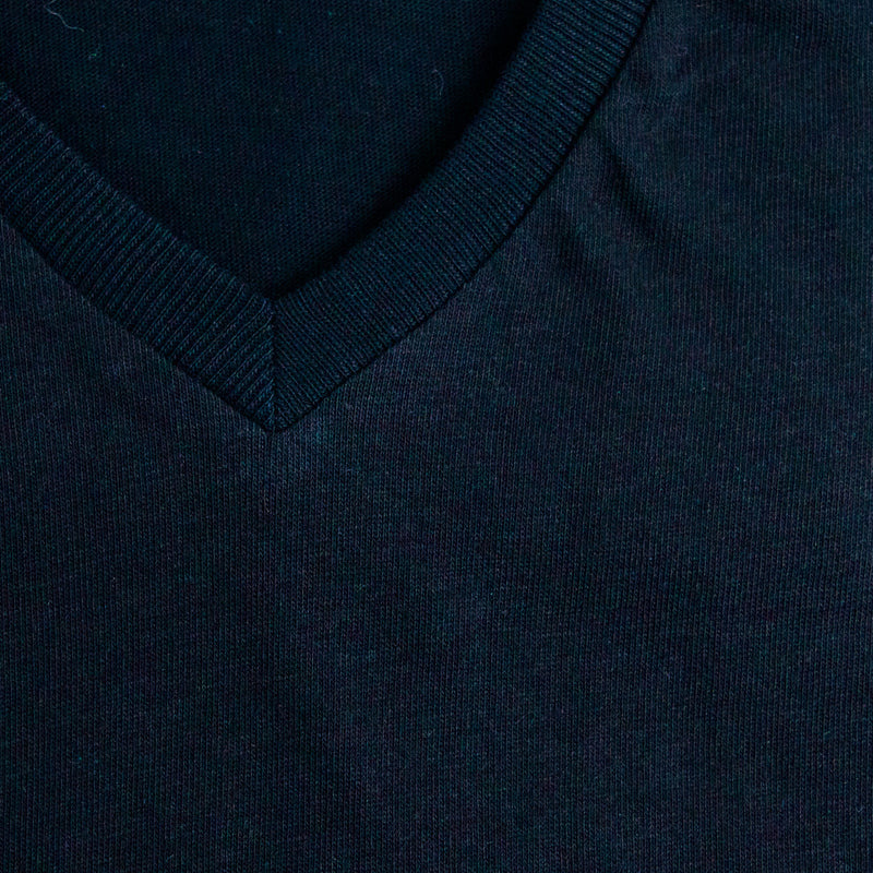 Playera cuello V YORKSHIRE lisa para hombre